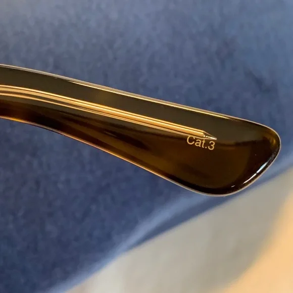 Gucci oversized square sunglasses!